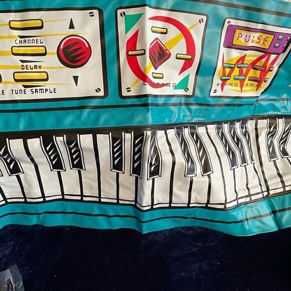 Bubble Tape Bubble Gum Blow up Raft with a Rice Krispie boom box float - Picture 3 of 14